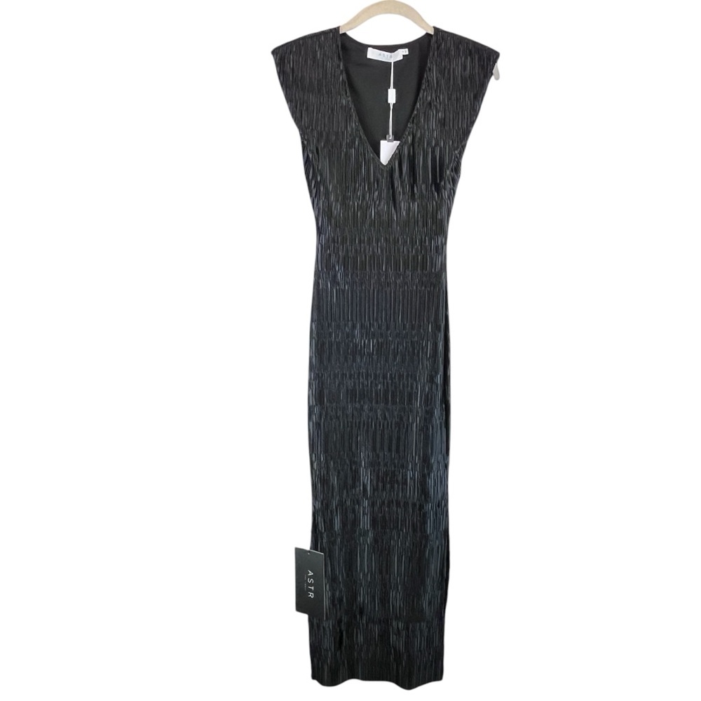 NEW ASTR the LABEL Nyah Satin Plissé Bodycon Dress Black Sz M - Picture 4 of 15